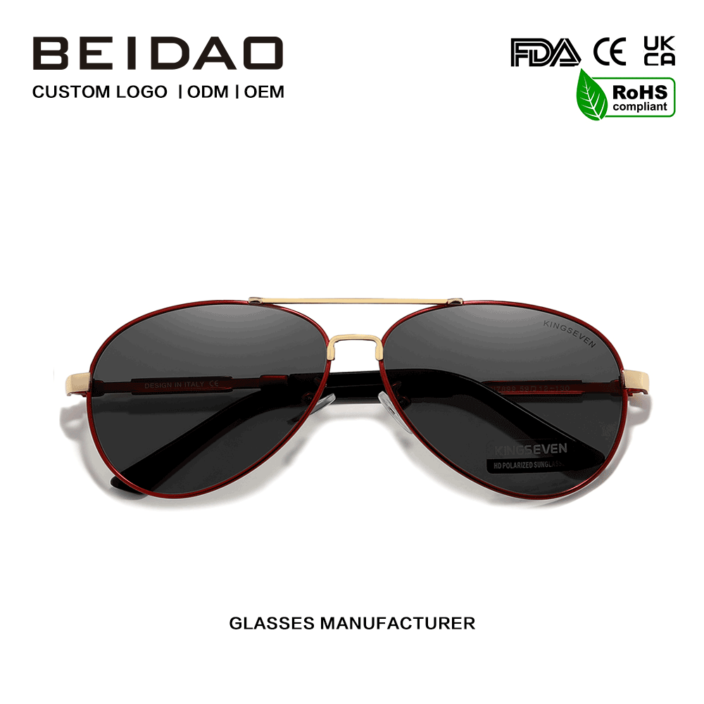 Hominum Polarized Aluminium Plena Rim Sunglasses cum UV400 Praesidium